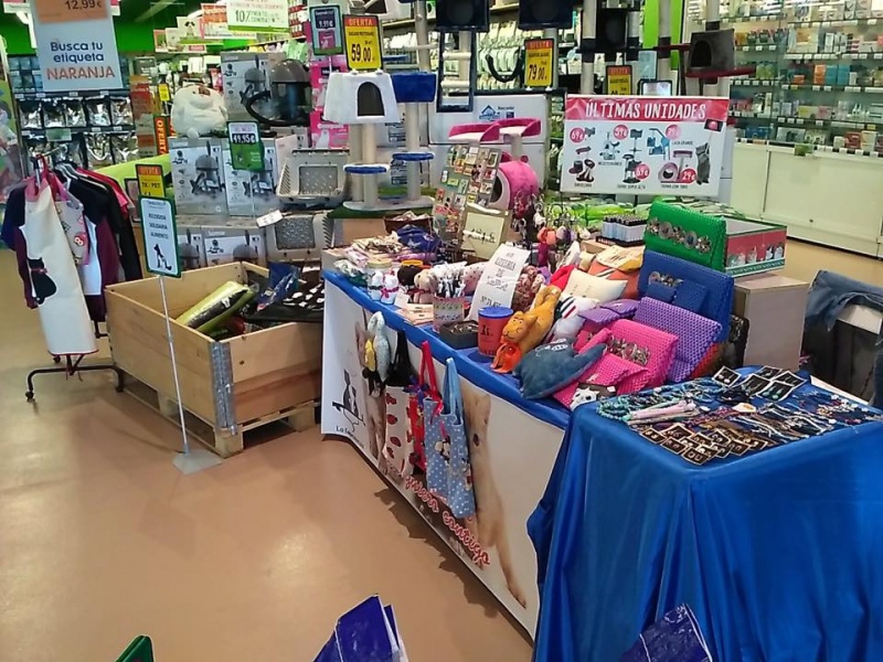 Foto Mercadillo solidario Tiendanimal Gijón